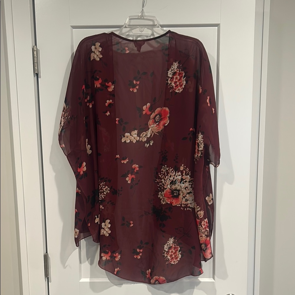 Emory Park brand Floral Sheer Kimono Cardigan size small - Picture 3 of 3